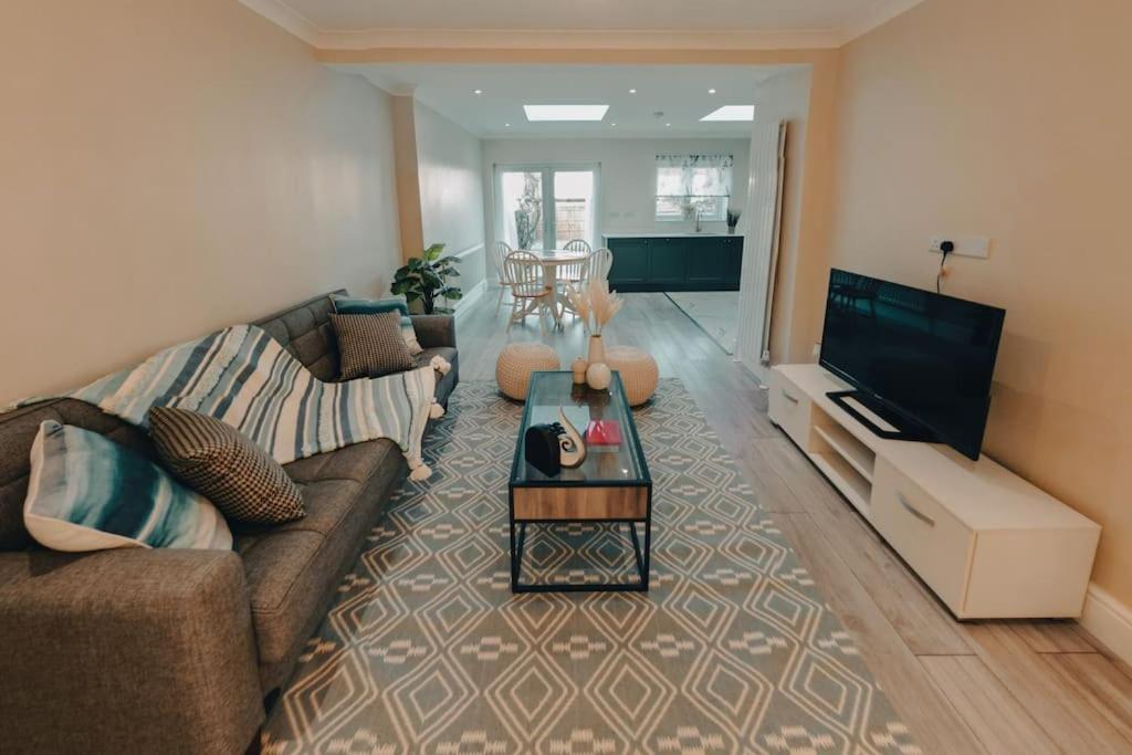 Homely & Peaceful Living Space Morden  Dış mekan fotoğraf